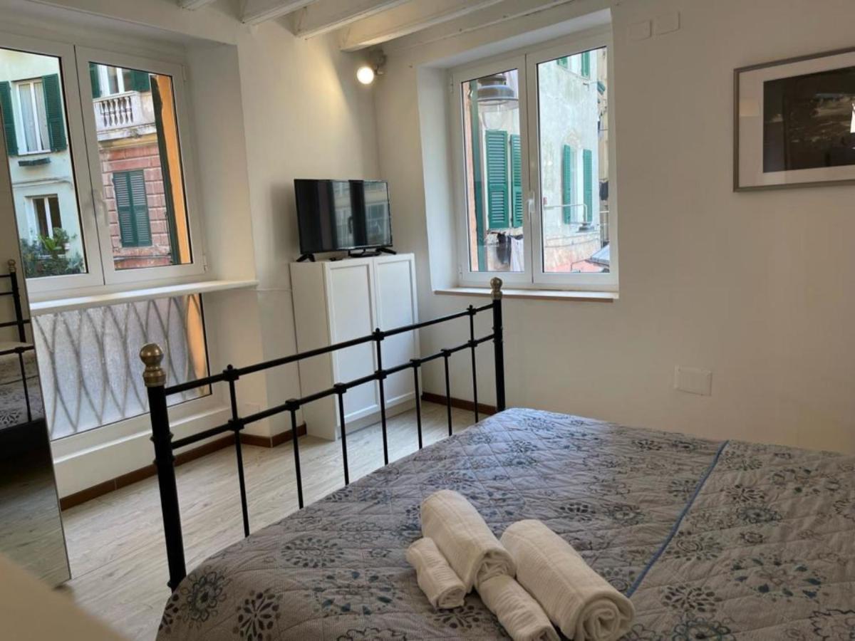 Travi E Grigio Studio Maddalena - Genovainrelax Daire Dış mekan fotoğraf